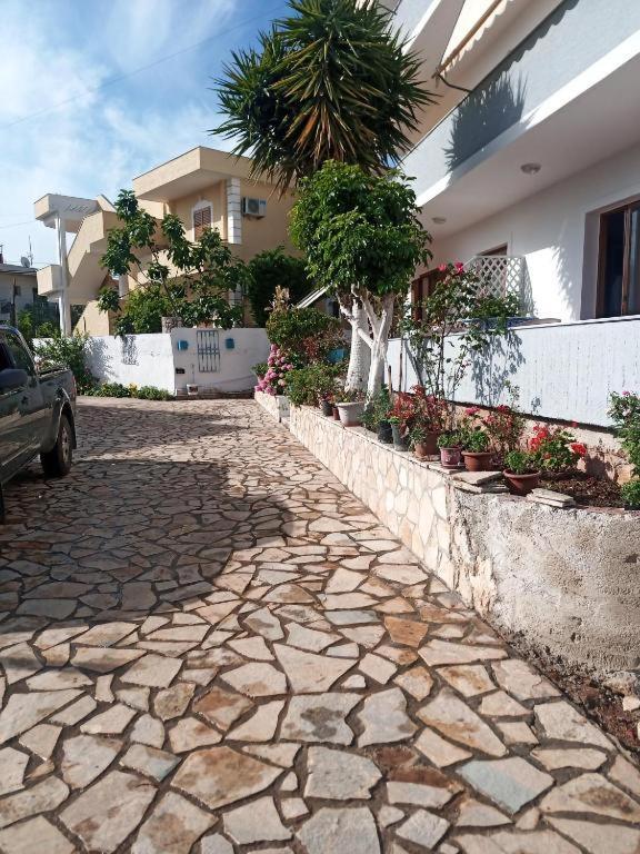 Hotel Opolonia Ksamil Buitenkant foto